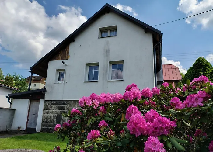 U Sjezdovky By Interhome * Smržovka